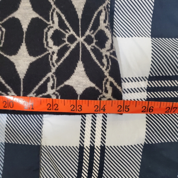 Wool mix black and white short VA reversible skirt No size, probably size Large - Picture 7 of 13